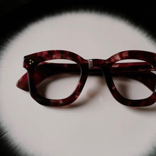 將圖片載入圖庫檢視器 MAX PITTION // POLITICIAN