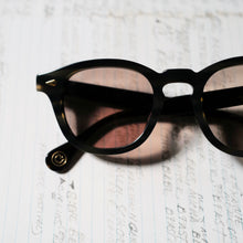 將圖片載入圖庫檢視器 JULIUS TART OPTICAL // AR in Camo Sasa (Gold Edition 2026)
