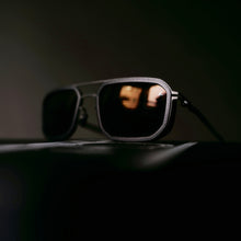 將圖片載入圖庫檢視器 MYKITA | LEICA // ML16