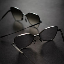 將圖片載入圖庫檢視器 SAUVAGE EYEWEAR // PAPILLON