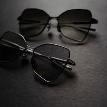 將圖片載入圖庫檢視器 SAUVAGE EYEWEAR // PAPILLON