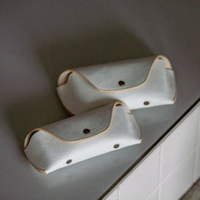 將圖片載入圖庫檢視器 DIFFUSER Tokyo // 科技麂皮眼鏡盒