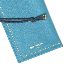 將圖片載入圖庫檢視器 DIFFUSER Tokyo // 荔枝皮繩掛式鏡袋