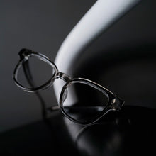 將圖片載入圖庫檢視器 JULIUS TART OPTICAL // BRYAN