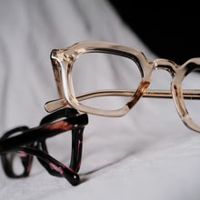 將圖片載入圖庫檢視器 SAUVAGE EYEWEAR // VOYEUR