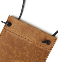將圖片載入圖庫檢視器 DIFFUSER Tokyo // 掛繩皮革眼鏡袋