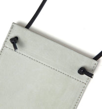 將圖片載入圖庫檢視器 DIFFUSER Tokyo // 掛繩皮革眼鏡袋