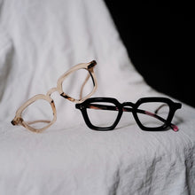 將圖片載入圖庫檢視器 SAUVAGE EYEWEAR // VOYEUR