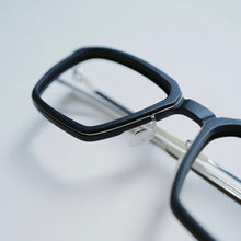 將圖片載入圖庫檢視器 MYKITA MYLON HYBRID // EMBERS
