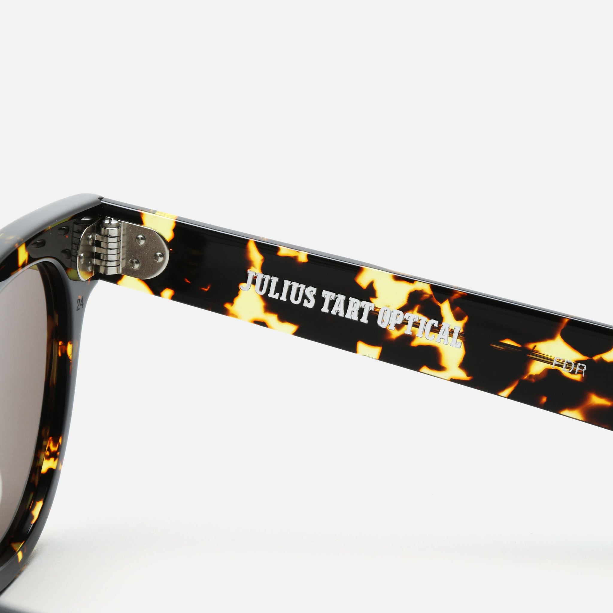 JULIUS TART OPTICAL x NEIGHBORHOOD® // FDR 50 – JEpoque