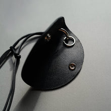 將圖片載入圖庫檢視器 DIFFUSER Tokyo // 牛皮鑰匙及眼鏡兩用掛飾
