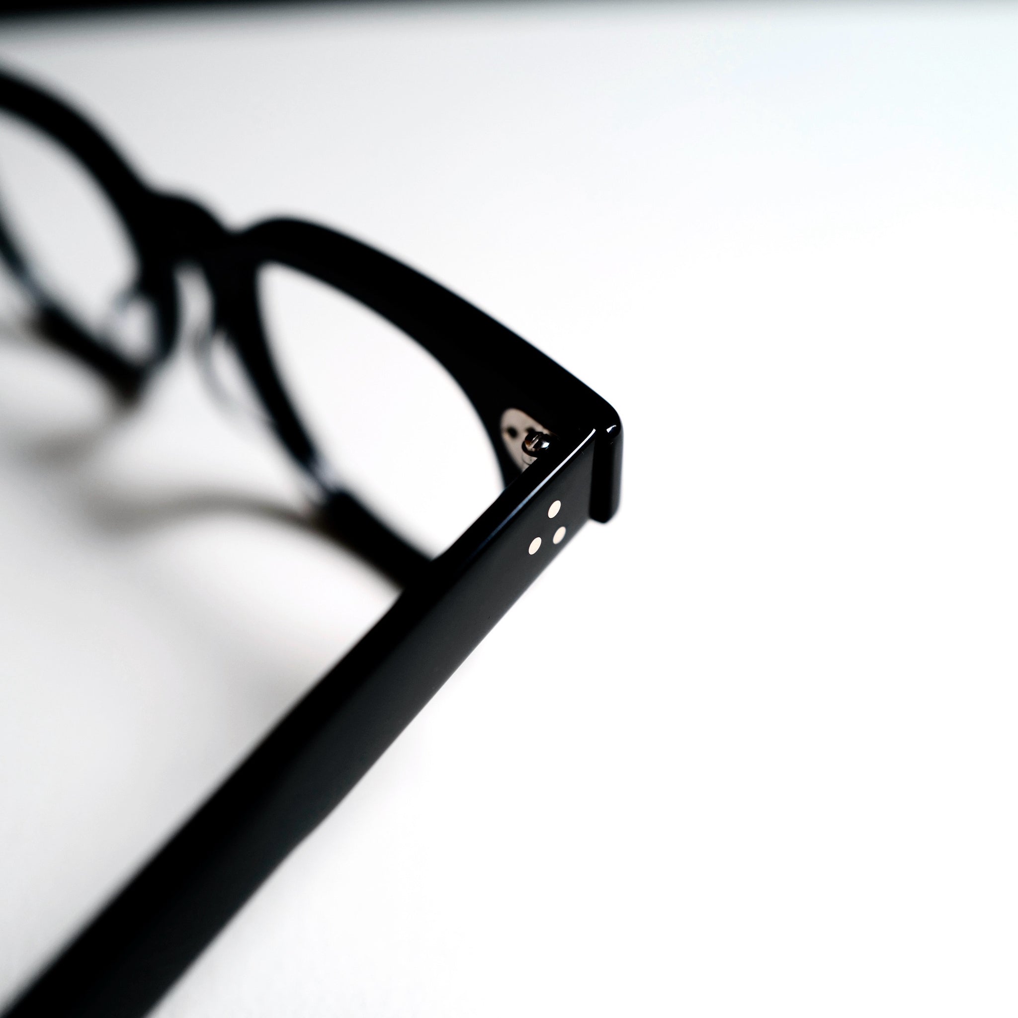 JULIUS TART OPTICAL x NEIGHBORHOOD® // FDR 50 – JEpoque