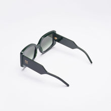 將圖片載入圖庫檢視器 Emmanuelle Khanh // Rectangular acetate sunglasses
