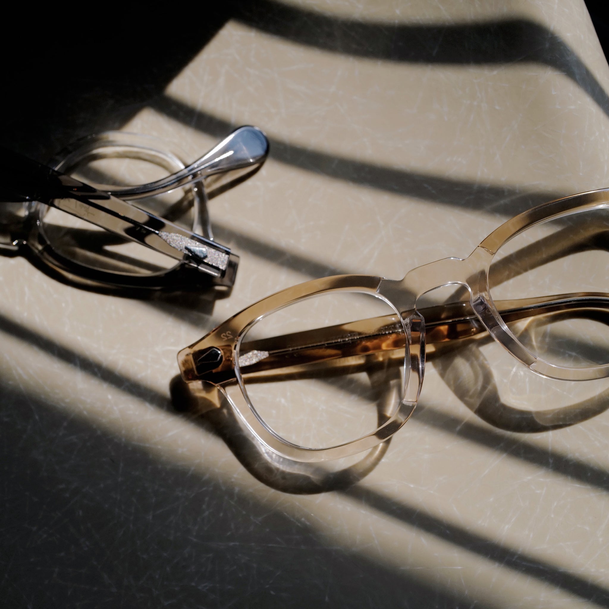 美品46-22】JULIUS TART OPTICAL AR PINKBROW-